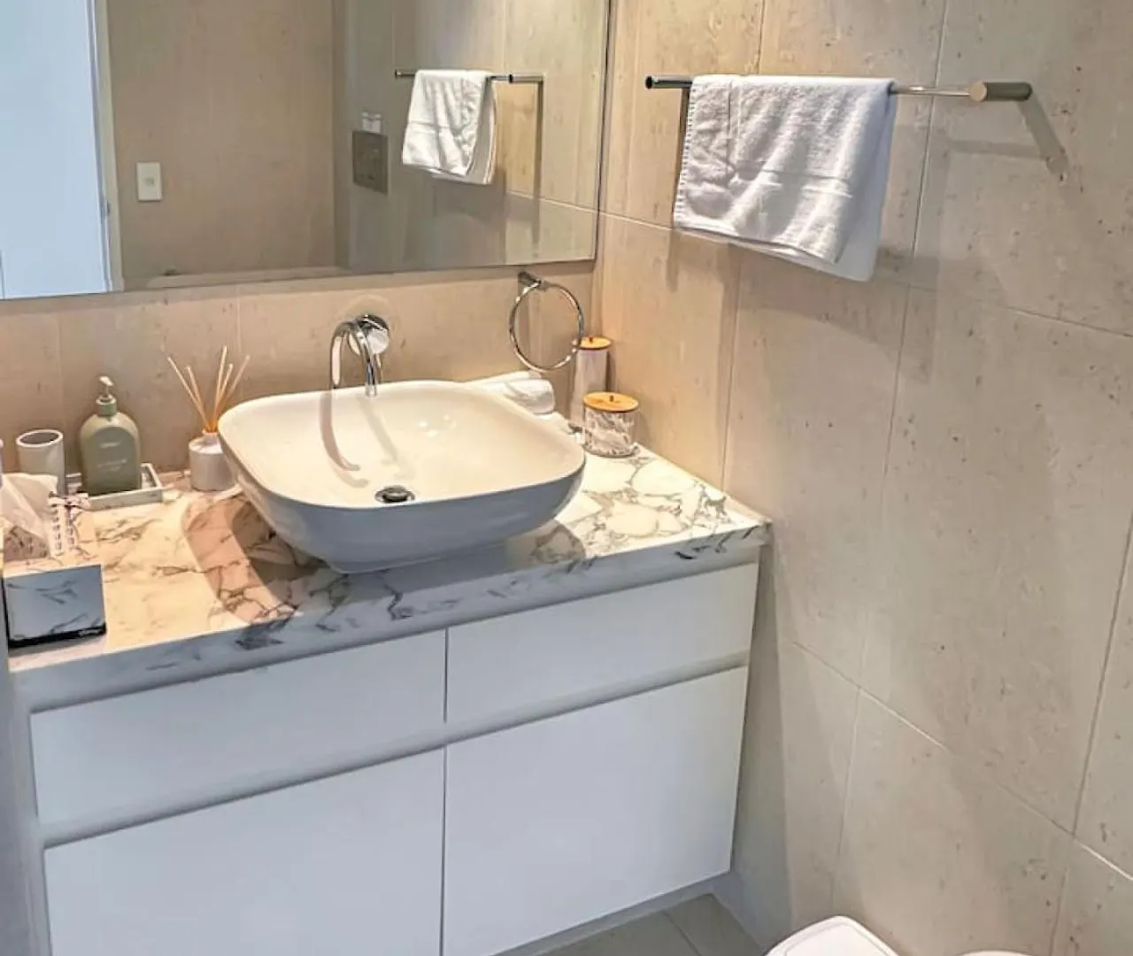 Apartment New 2 Level Coastal Luxe Penthouse With Rooftop Gold Coast