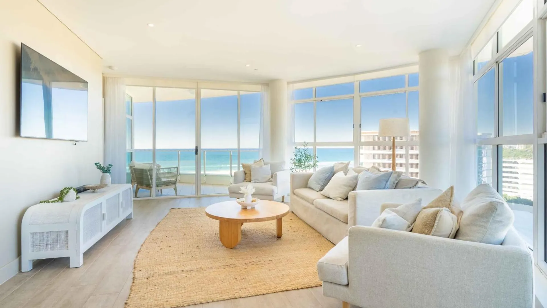 Coastal Penthouse 3Br Luxe Living Over Kirra Beach غولد كوست أستراليا