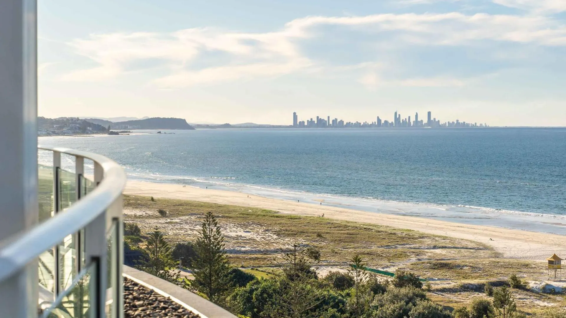 شقة Coastal Penthouse 3Br Luxe Living Over Kirra Beach غولد كوست أستراليا