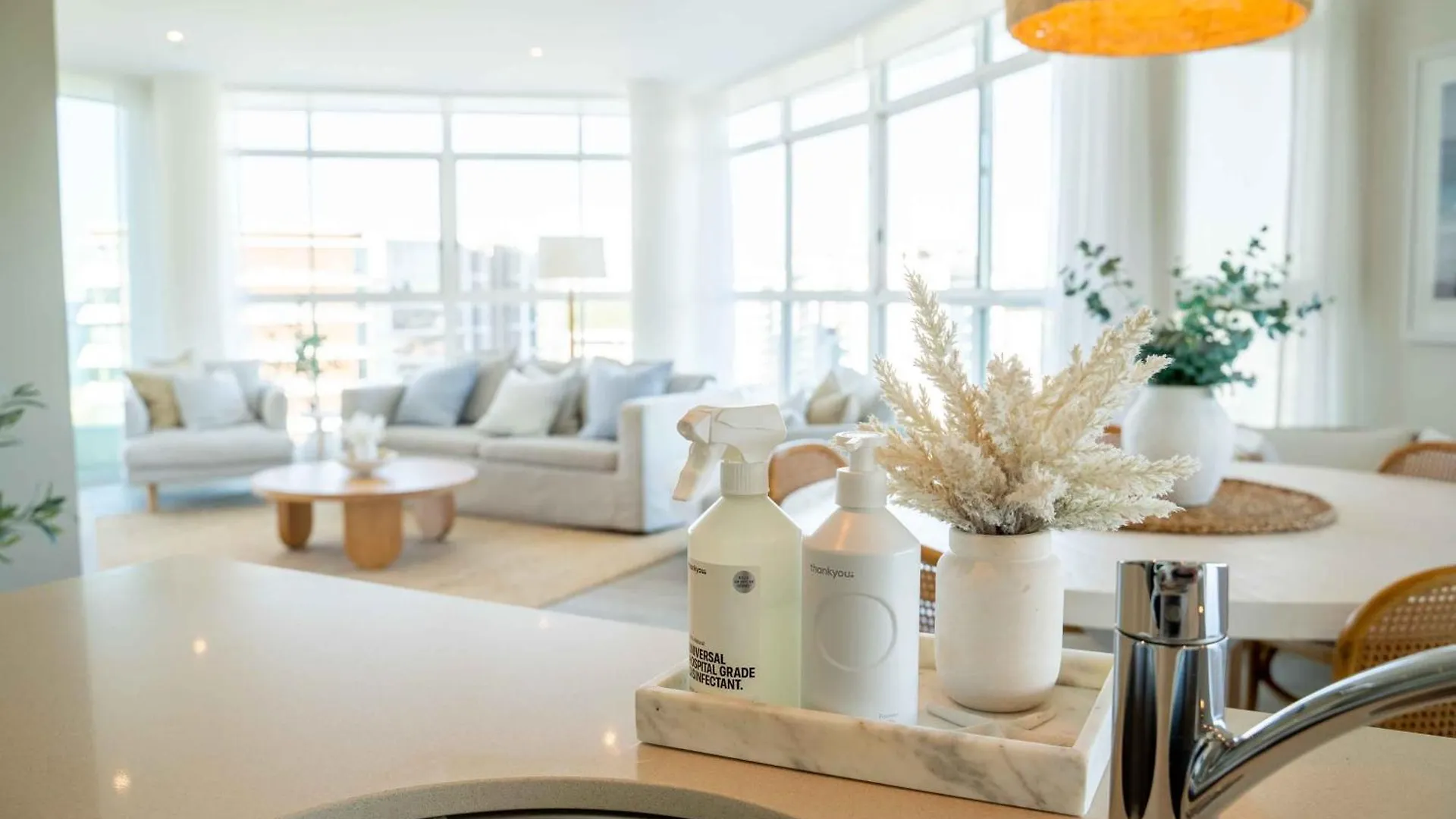 Coastal Penthouse 3Br Luxe Living Over Kirra Beach غولد كوست 0*,  أستراليا